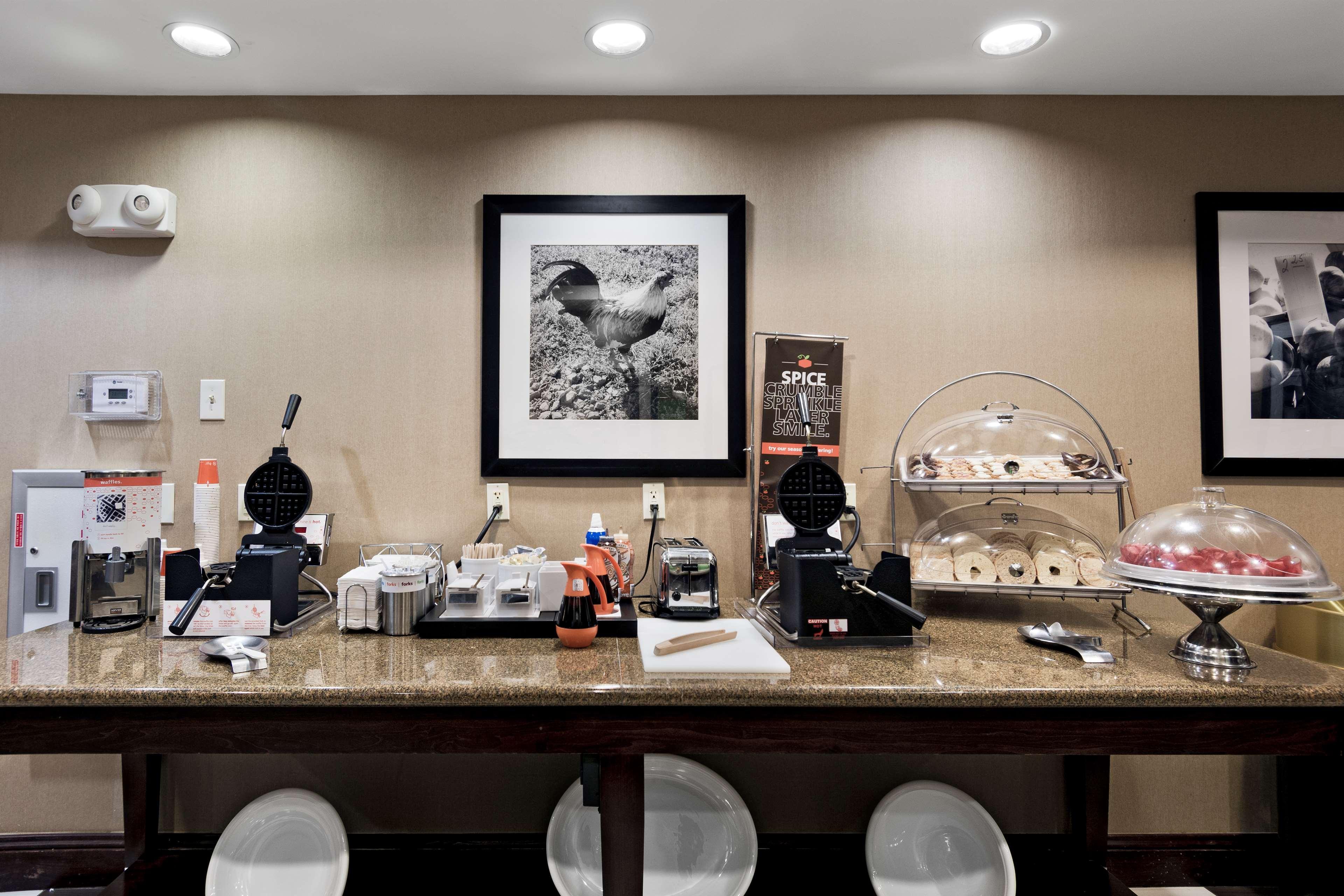 Hampton Inn Statesville Eksteriør billede