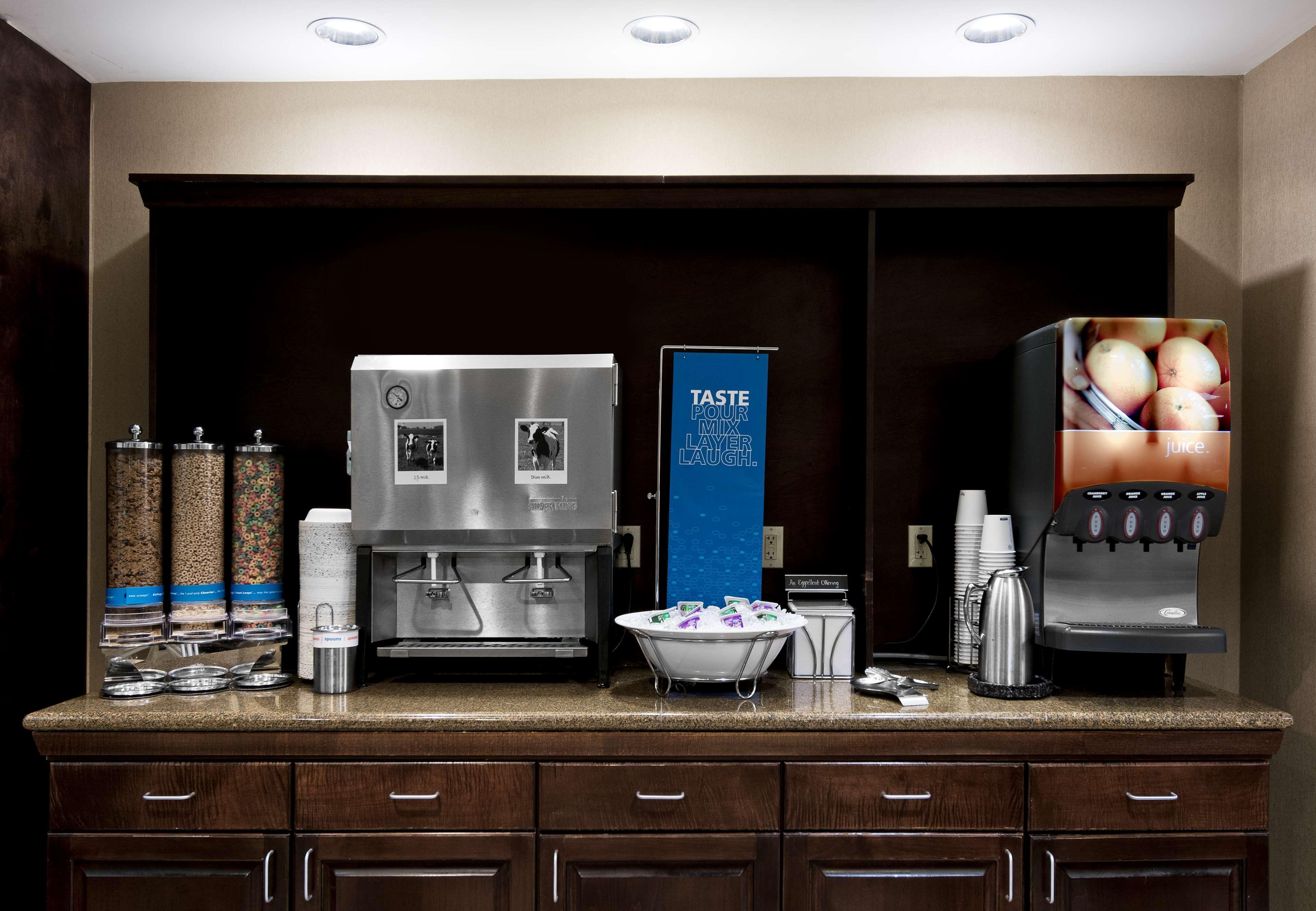 Hampton Inn Statesville Eksteriør billede